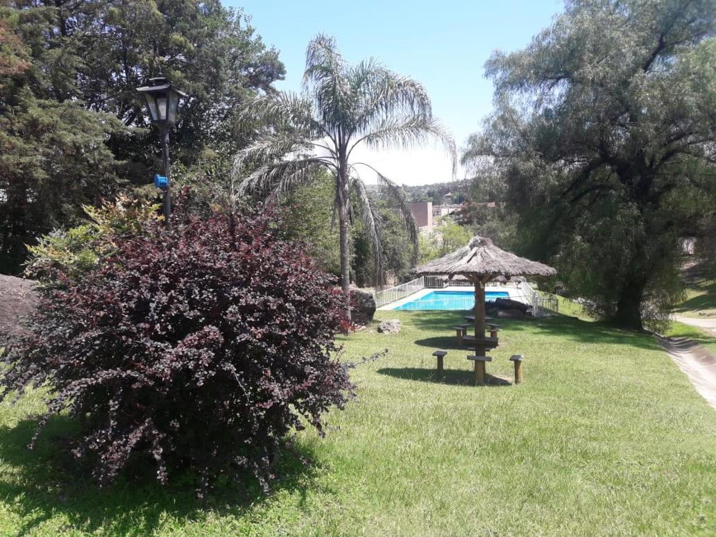 Departamentos Carlos Paz Bajada Al Lago Villa Carlos Paz Exterior foto